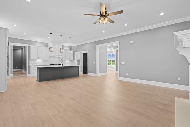 2981 Cane Creek Rd, Cookeville, TN 38506