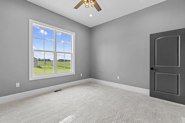 2981 Cane Creek Rd, Cookeville, TN 38506