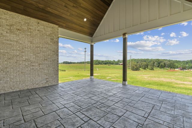 2981 Cane Creek Rd, Cookeville, TN 38506