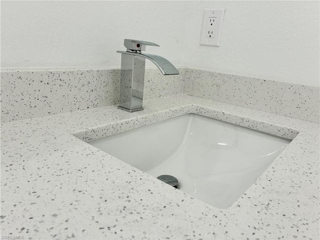 2022 Granada RD, Labelle, FL 33935