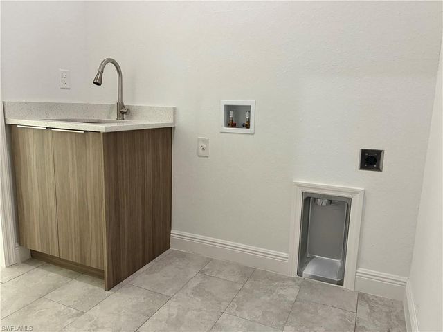 2022 Granada RD, Labelle, FL 33935