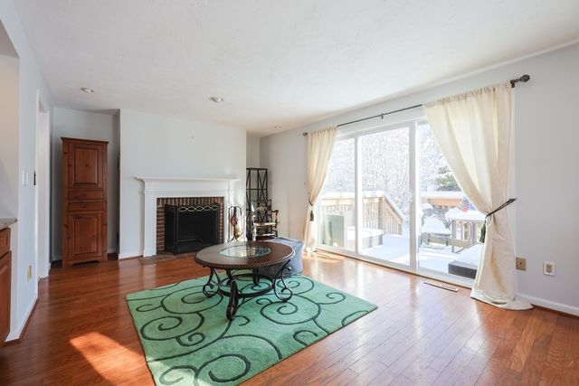 225 Lincoln Street APT D8, South Duxbury, MA 02332