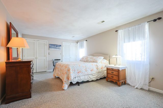 225 Lincoln Street APT D8, South Duxbury, MA 02332