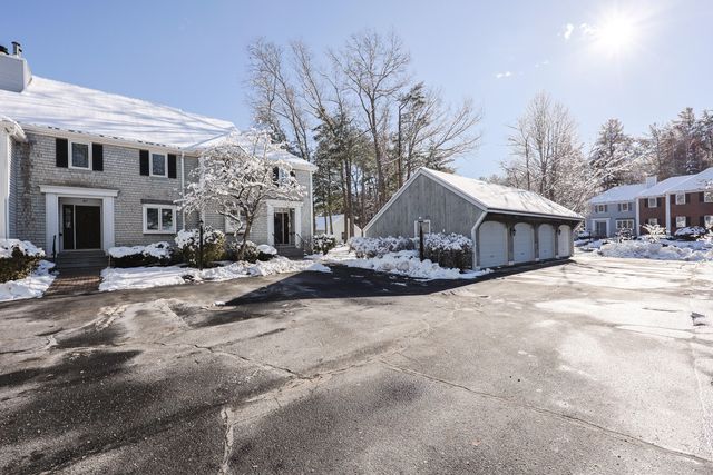 225 Lincoln Street APT D8, South Duxbury, MA 02332