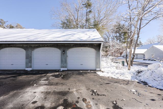 225 Lincoln Street APT D8, South Duxbury, MA 02332