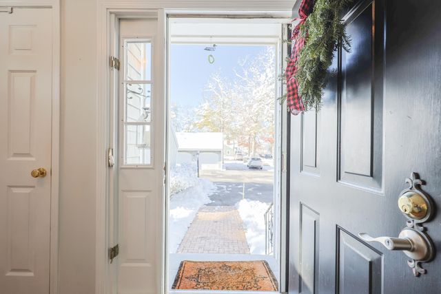 225 Lincoln Street APT D8, South Duxbury, MA 02332