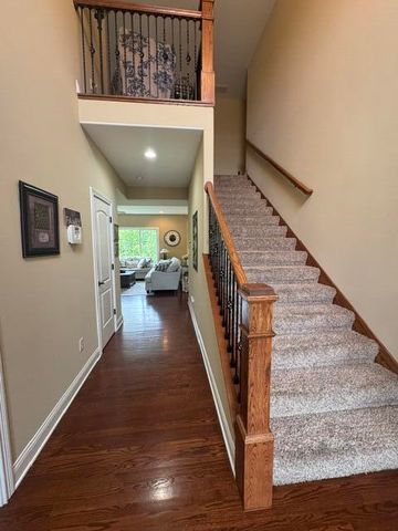 508 Pine Trail Drive, Chesterton, IN 46304