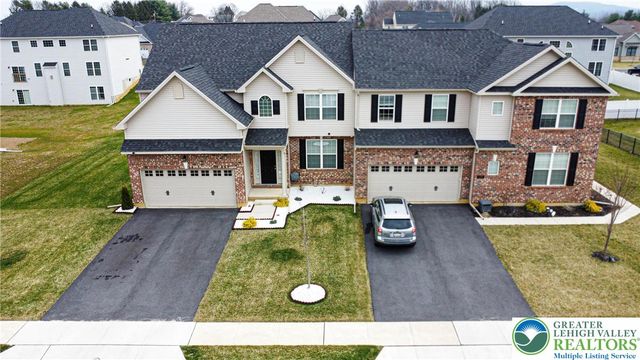 1718 Charley Lane, Bethlehem Twp, PA 18020