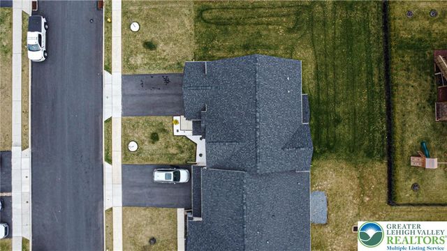 1718 Charley Lane, Bethlehem Twp, PA 18020