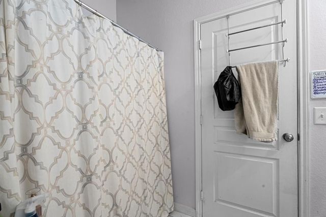 9910 Orchid Spring Lane, Houston, TX 77044