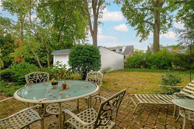 19091 Inglewood Avenue, Rocky River, OH 44116