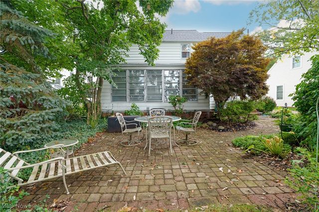 19091 Inglewood Avenue, Rocky River, OH 44116