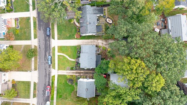 19091 Inglewood Avenue, Rocky River, OH 44116