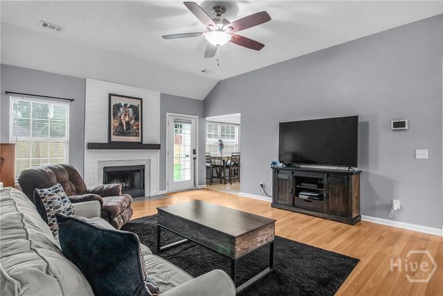 266 River Bend Drive, Midway, GA 31320