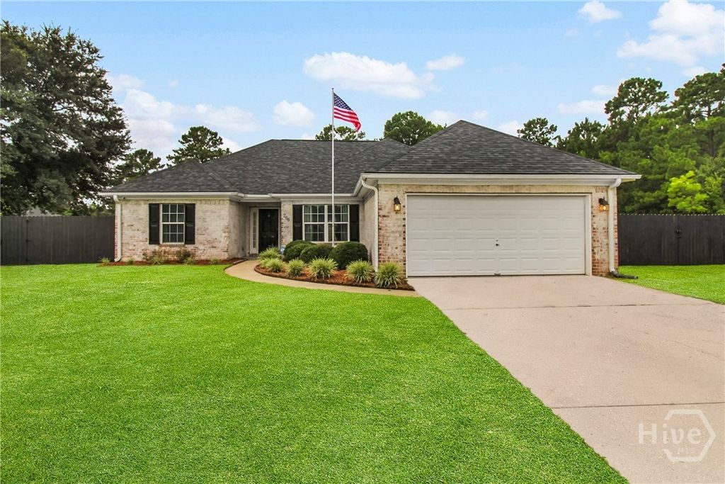 266 River Bend Drive, Midway, GA 31320