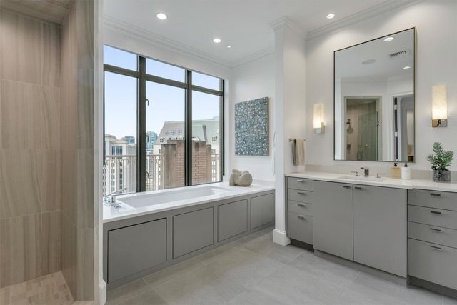 2525 N Pearl Street 1801, Dallas, TX 75201