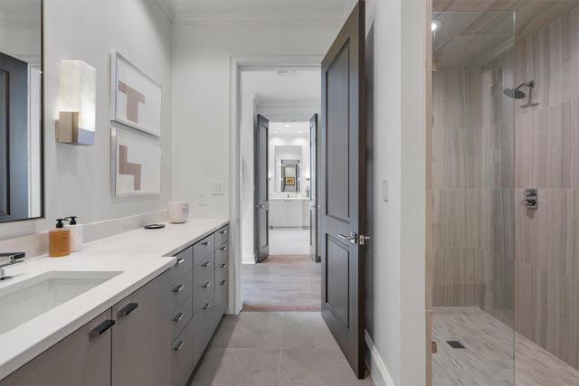 2525 N Pearl Street 1801, Dallas, TX 75201