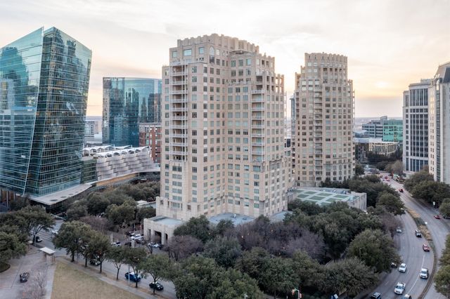 2525 N Pearl Street 1801, Dallas, TX 75201