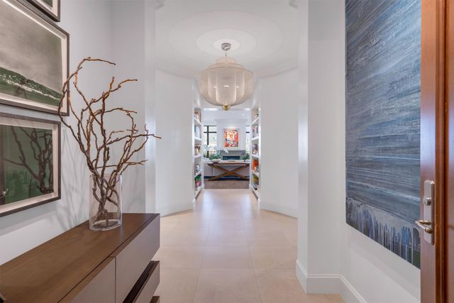 2525 N Pearl Street 1801, Dallas, TX 75201