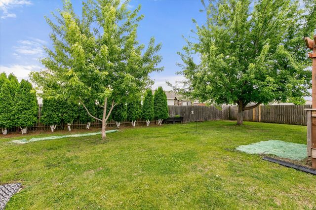 4715 NE Briarwood Drive, Ankeny, IA 50021