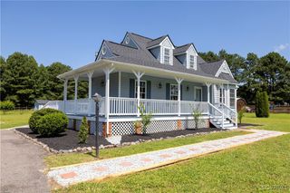 27000 Greenhead Dr, North Dinwiddie, VA 23805