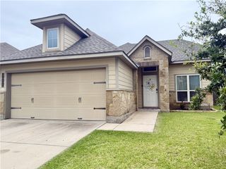 2022 Stubbs Drive, Bryan, TX 77807