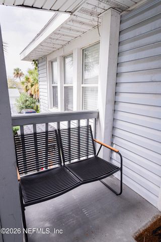 215-217 N 12TH Avenue, Jacksonville Beach, FL 32250
