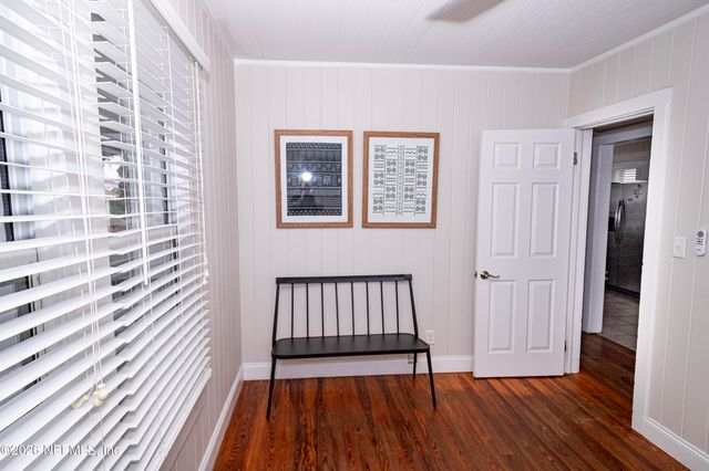 215-217 N 12TH Avenue, Jacksonville Beach, FL 32250