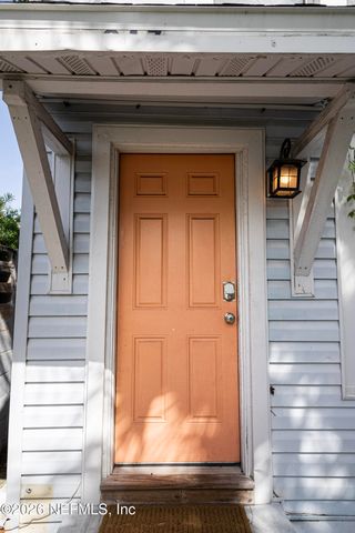 215-217 N 12TH Avenue, Jacksonville Beach, FL 32250
