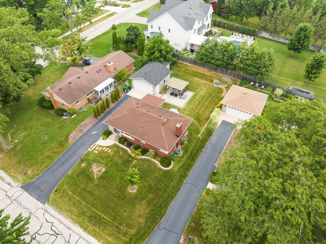 22 6th Street, Downers Grove, IL 60515