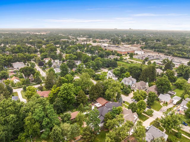 22 6th Street, Downers Grove, IL 60515