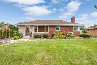 22 6th Street, Downers Grove, IL 60515