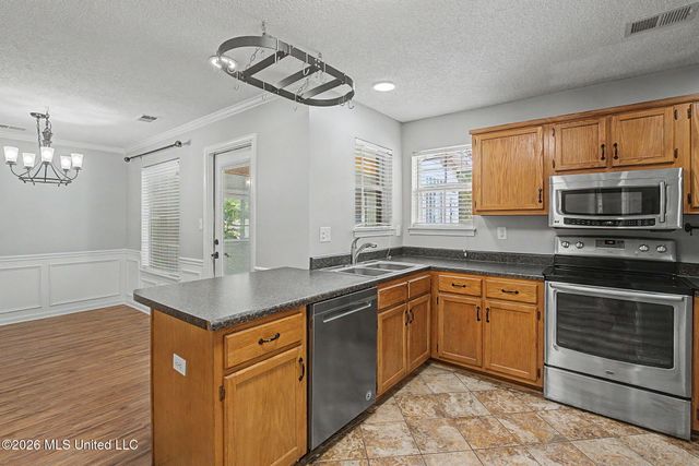 6795 Goodman Road, Walls, MS 38680