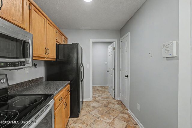 6795 Goodman Road, Walls, MS 38680