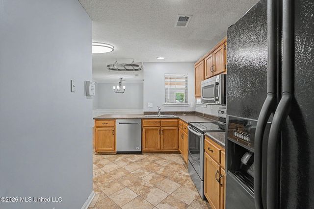 6795 Goodman Road, Walls, MS 38680