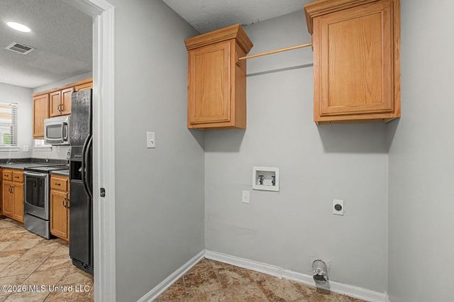 6795 Goodman Road, Walls, MS 38680