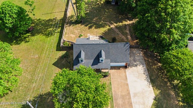 6795 Goodman Road, Walls, MS 38680