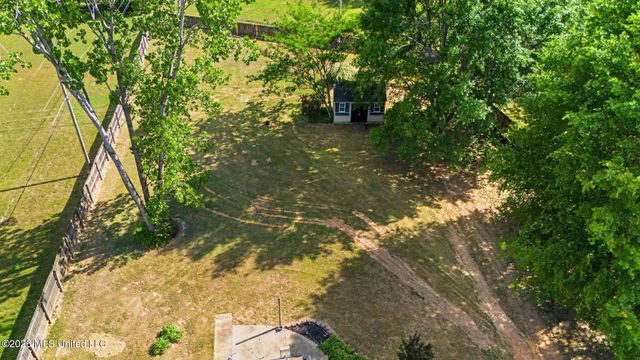 6795 Goodman Road, Walls, MS 38680