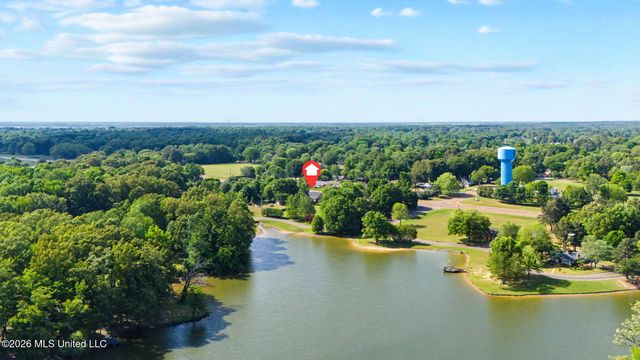 6795 Goodman Road, Walls, MS 38680