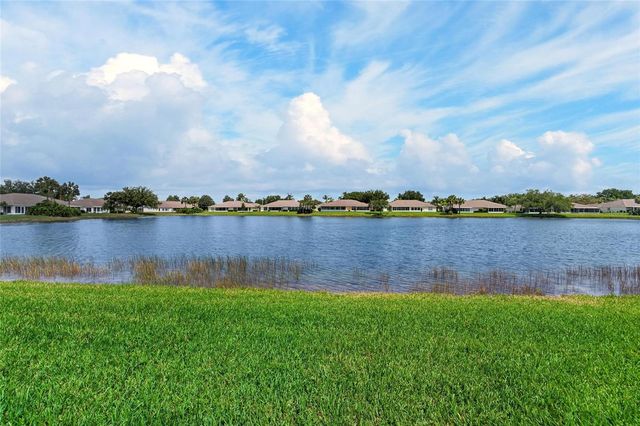 2312 BROOKFIELD GREENS CIRCLE 61, Sun City Center, FL 33573
