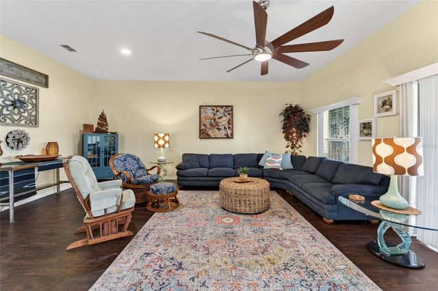 2312 BROOKFIELD GREENS CIRCLE 61, Sun City Center, FL 33573