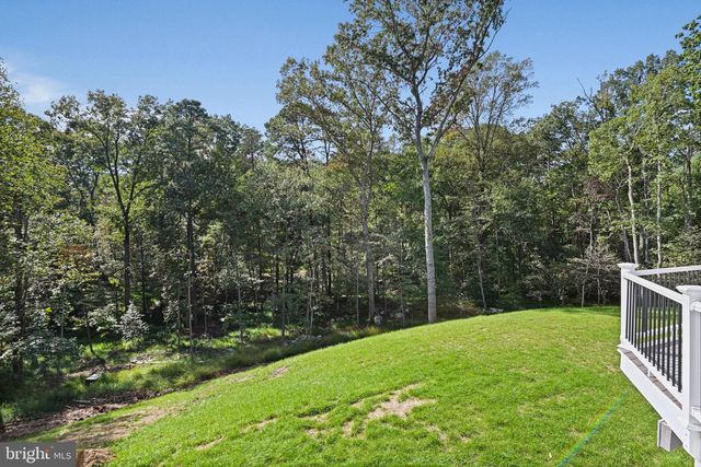 10900 HUNTER STATION RD, Vienna, VA 22181