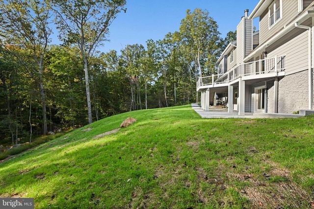 10900 HUNTER STATION RD, Vienna, VA 22181