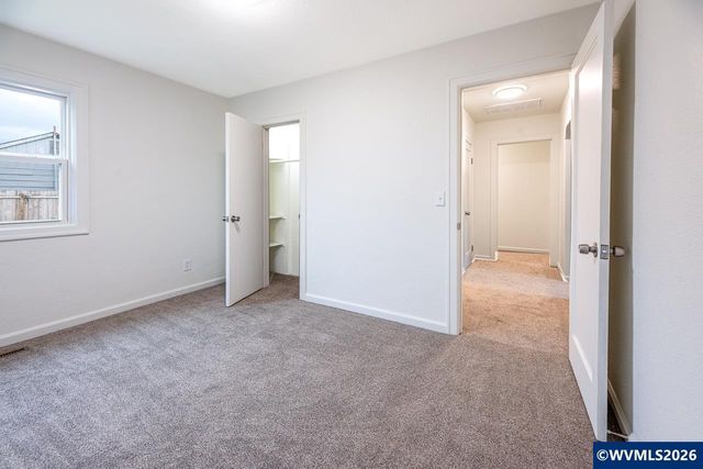 1305 S 2nd St, Lebanon, OR 97355