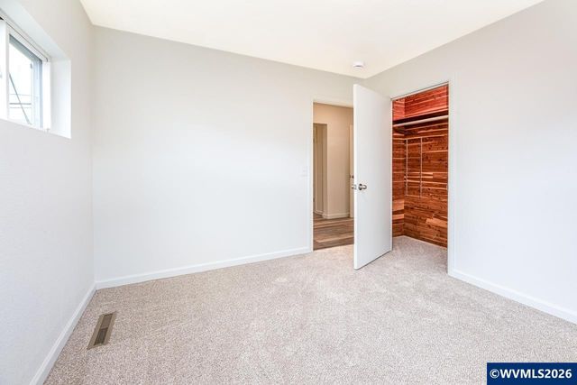 1305 S 2nd St, Lebanon, OR 97355