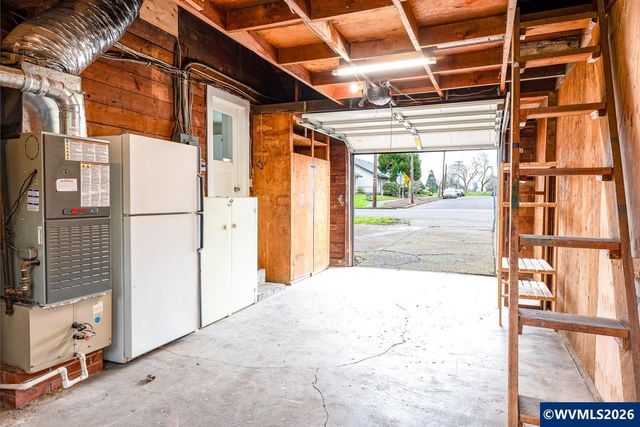 1305 S 2nd St, Lebanon, OR 97355