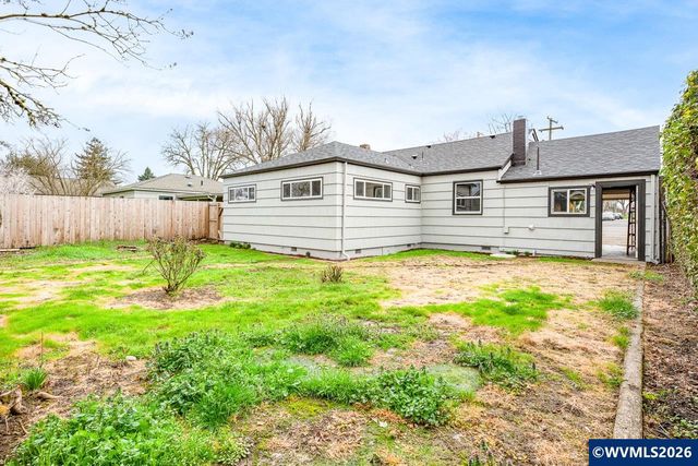 1305 S 2nd St, Lebanon, OR 97355