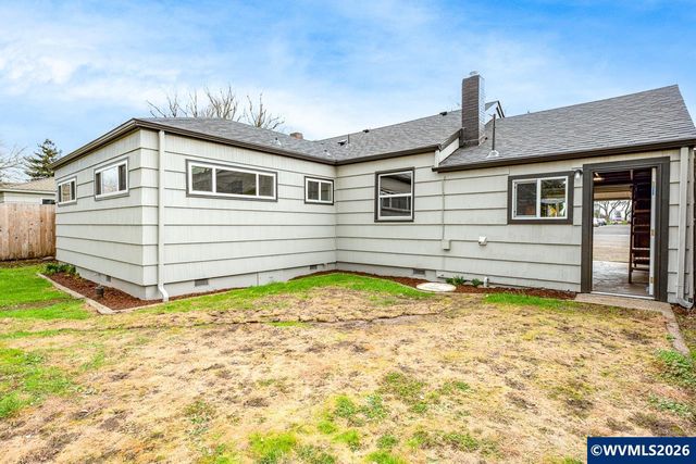 1305 S 2nd St, Lebanon, OR 97355