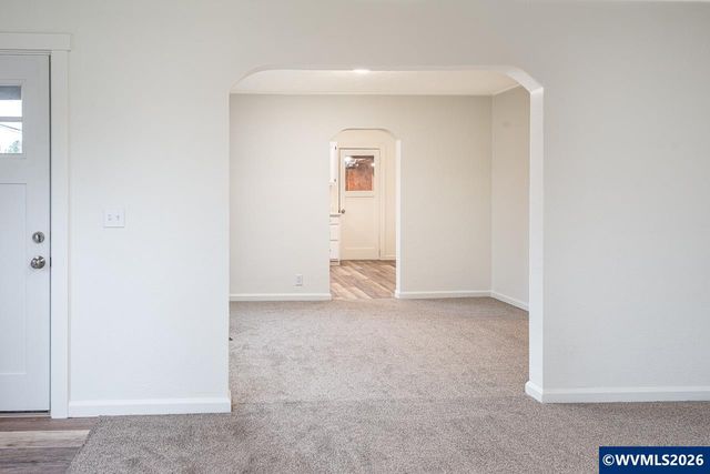 1305 S 2nd St, Lebanon, OR 97355