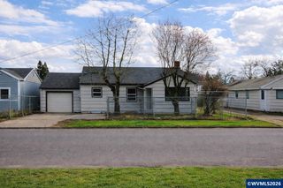 1305 S 2nd St, Lebanon, OR 97355